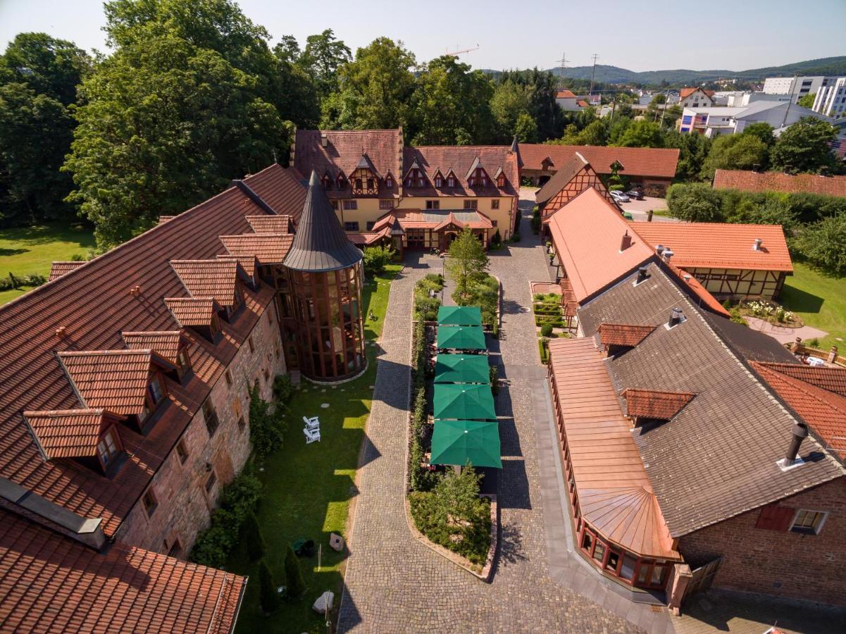 Schlosshotel Weyberhoefe Hösbach Exterior foto