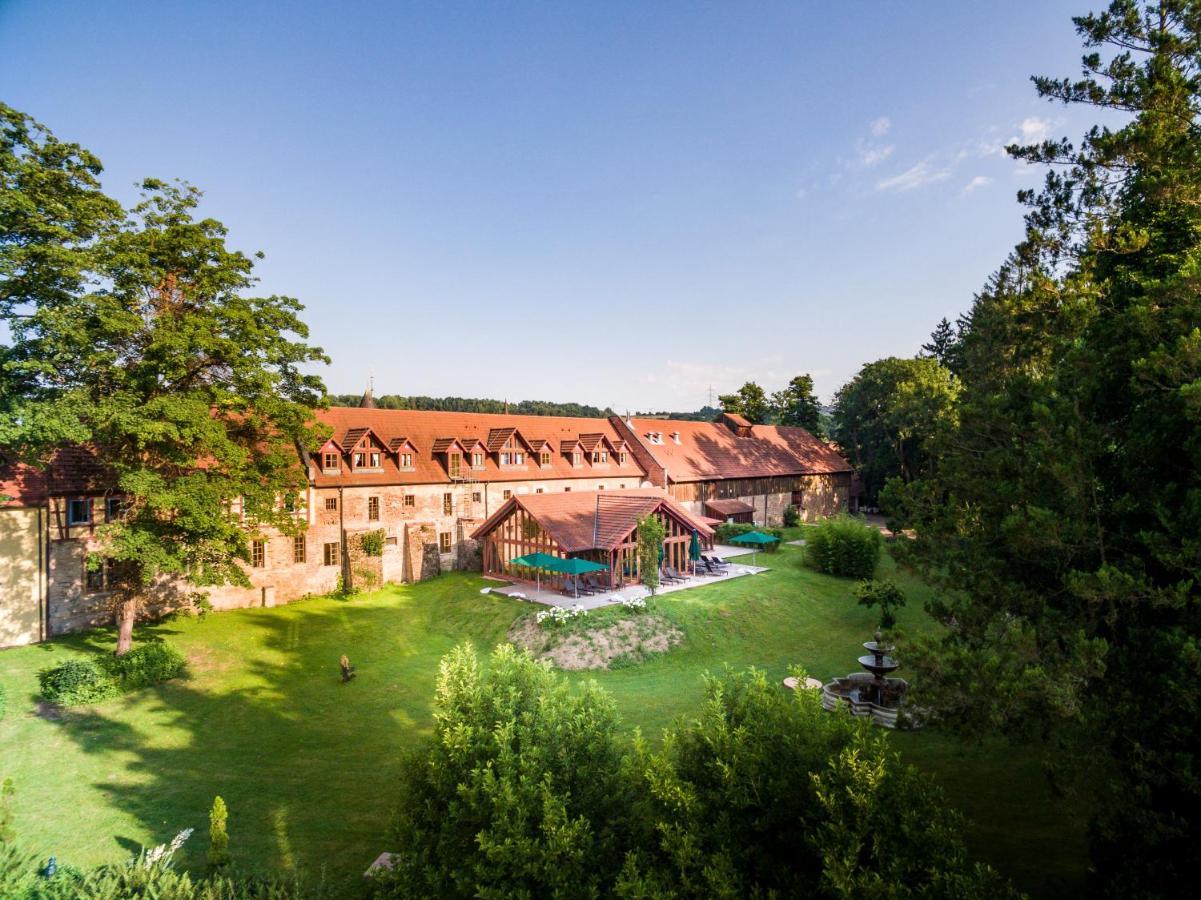 Schlosshotel Weyberhoefe Hösbach Exterior foto